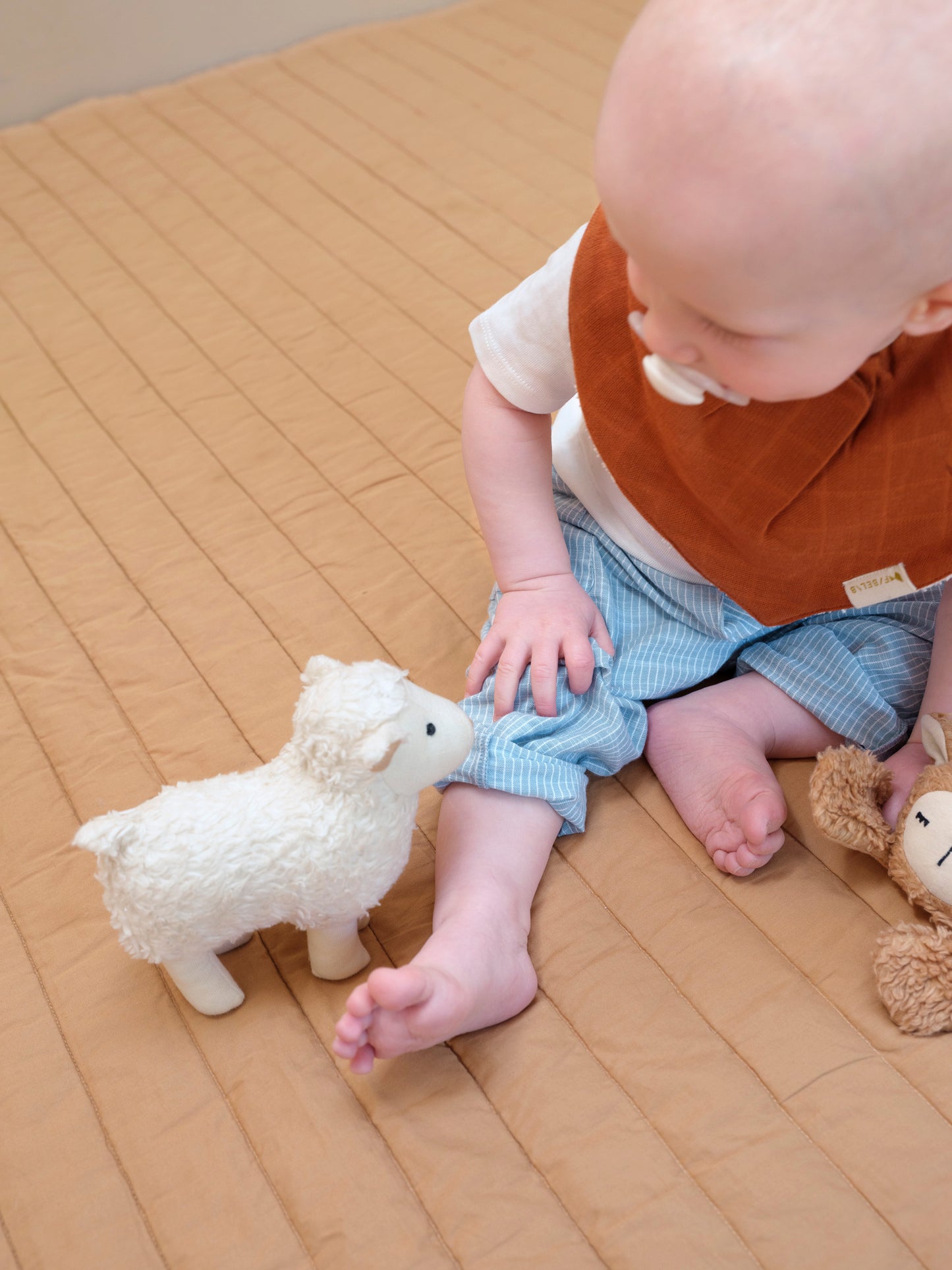 Baby-Rassel – Schaf Sam